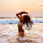 Janhvi Kapoor Hot Bikini Pics